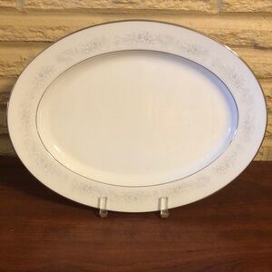 Noritake Cumberland serving platter- 2225